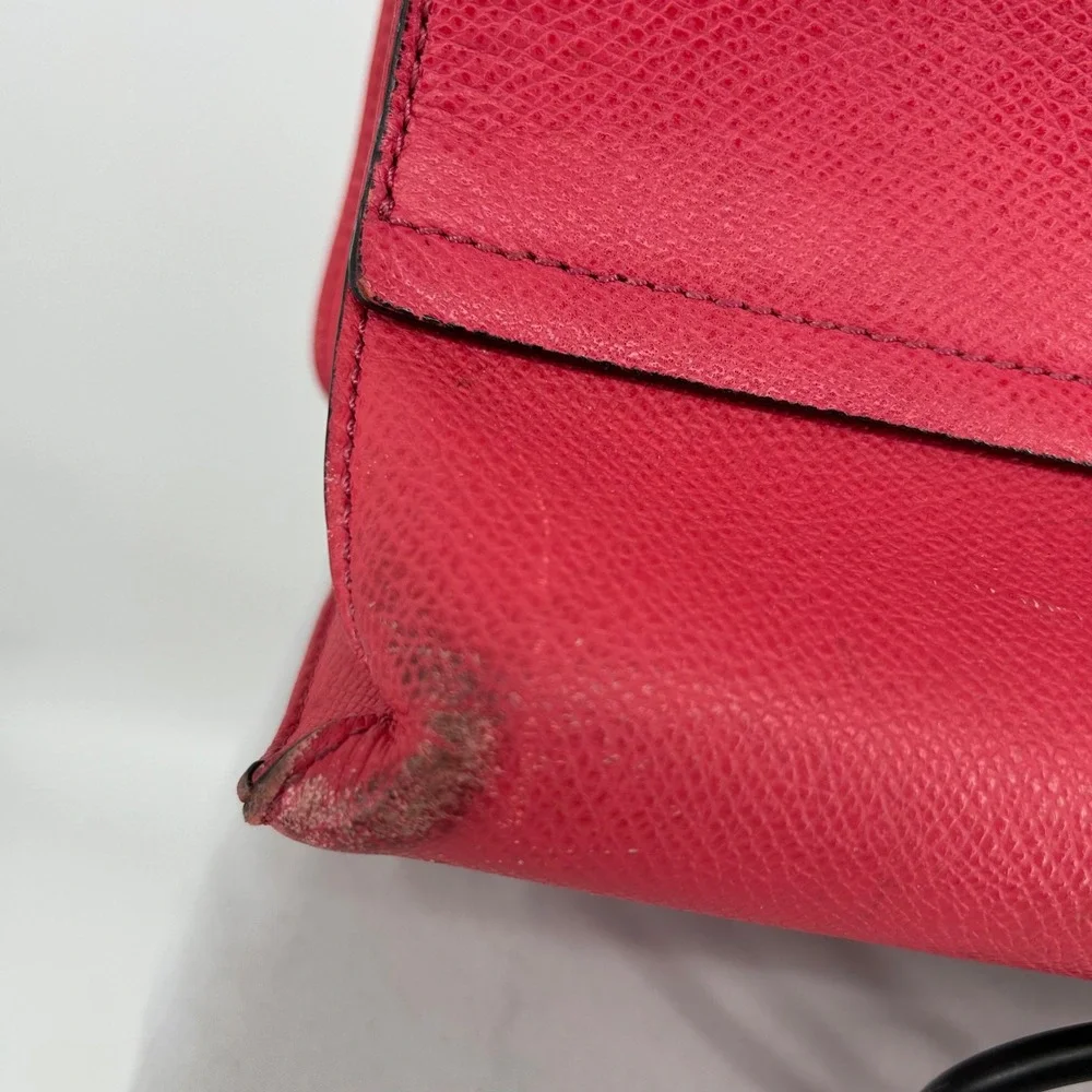 LOVCAT Paris Pink Textured Leather‎ Heart Charm Satchel Handbag Gold Accents